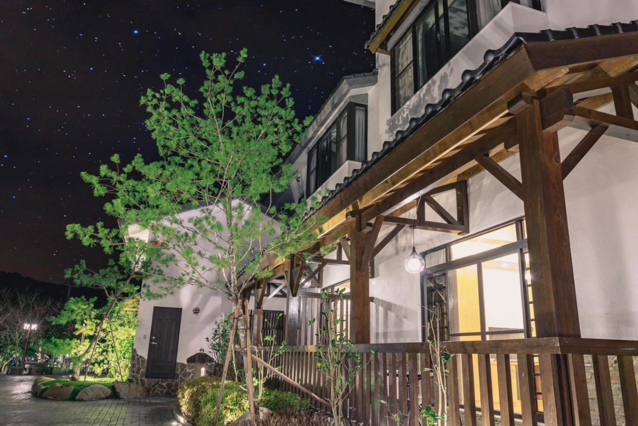 埔里夏都華蔓山林日式會館 Puli Huaman Villa Exteriör bild
