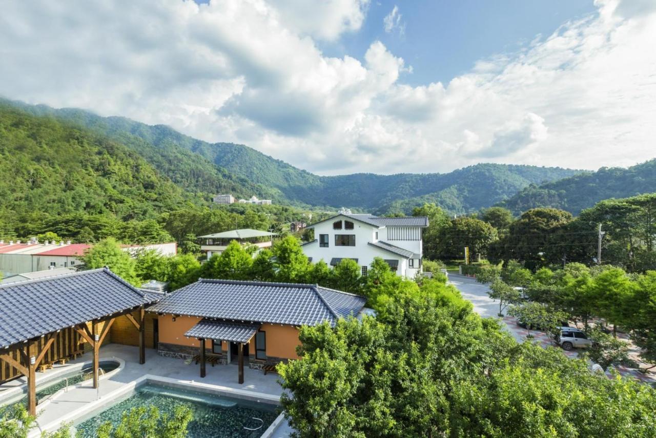 埔里夏都華蔓山林日式會館 Puli Huaman Villa Exteriör bild